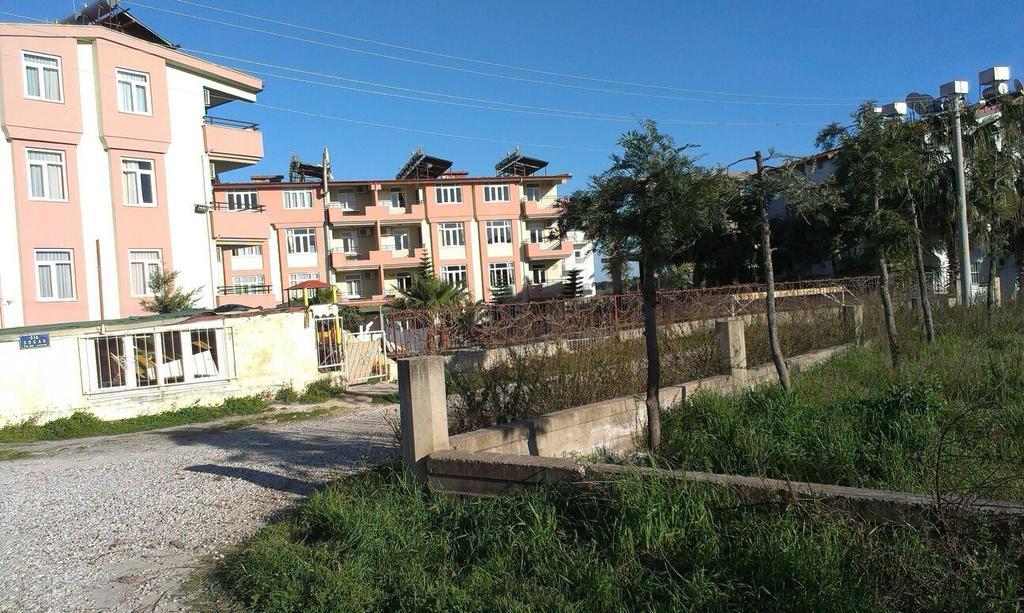 Aparthotel Andros Family Club Side Esterno foto