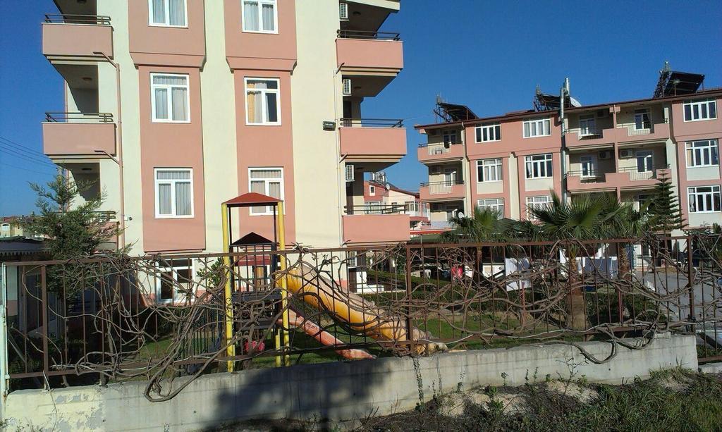 Aparthotel Andros Family Club Side Esterno foto